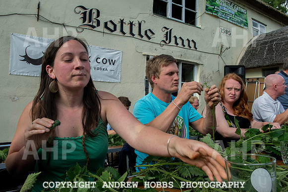World Nettle Eating Championship 2015_8724