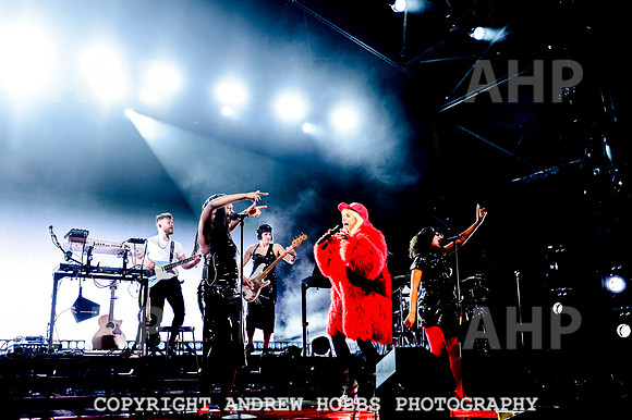 Paloma Faith - Camp Bestival 2024-1284