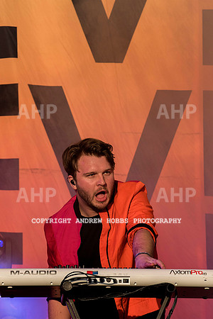 HOB_5438 copy