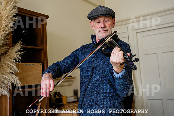 Keith Sleeman - Bowmaker-0905