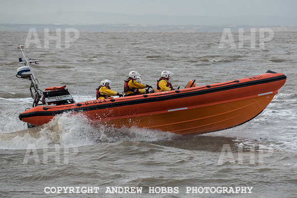 Minehead RNLI Lifeboat womens crew-4396