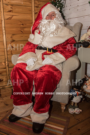 Ashford Wyevale Garden Centre - Santa-6672