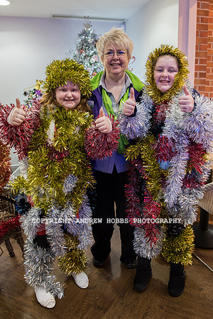 Wyevale Christmas breakfast and tinsel-7927