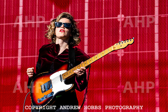 Anna Calvi - Bearded Theory 2023-1389
