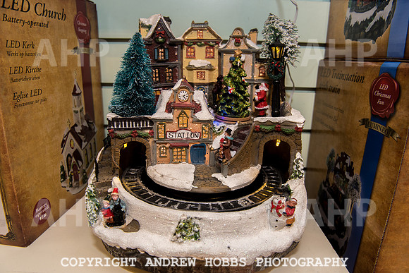 Ashford Wyevale Garden Centre - Santa-6561