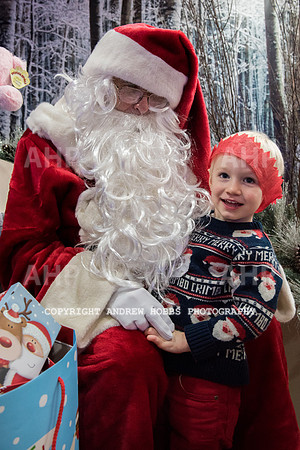 Wyevale Christmas breakfast and tinsel-8198