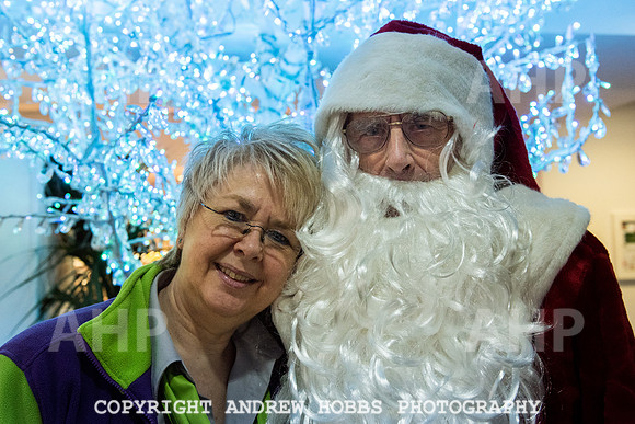 Wyevale Christmas breakfast and tinsel-8005