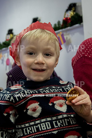 Wyevale Christmas breakfast and tinsel-7839