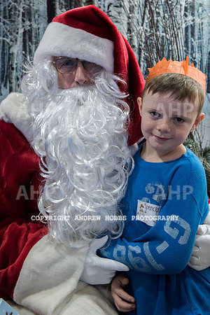 Wyevale Christmas breakfast and tinsel-8171