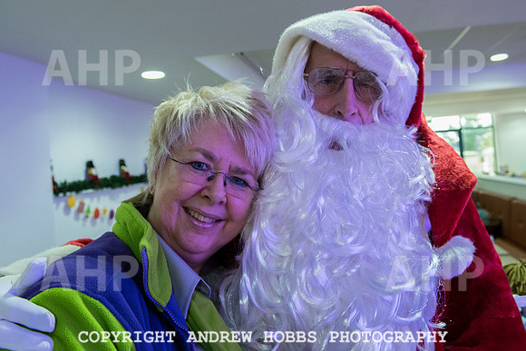 Wyevale Christmas breakfast and tinsel-7985