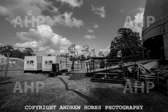 Beautiful Days 2016-9604