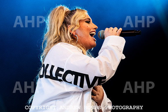 Ella Henderson - Camp Bestival 2023-8295