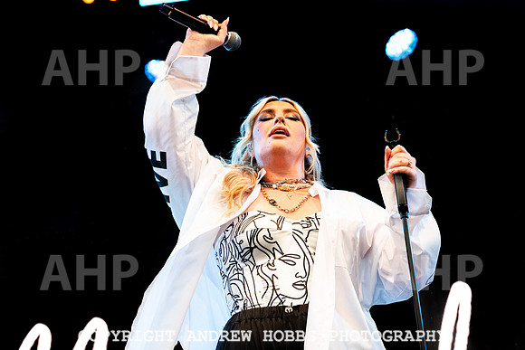Ella Henderson - Camp Bestival 2023-8341