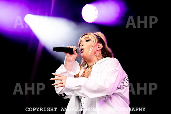 Ella Henderson - Camp Bestival 2023-8388