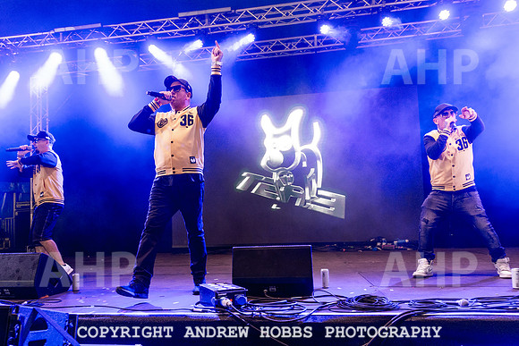 East 17 (Christmas Special)  - Camp Bestival 2023-7932