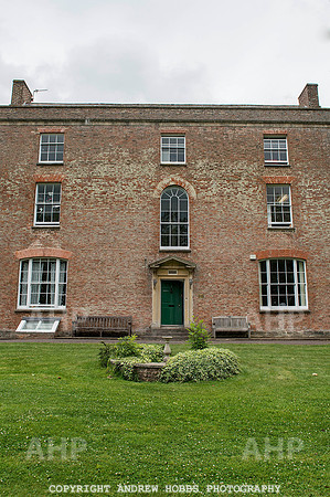 Mark College 011