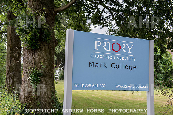 Mark College 008