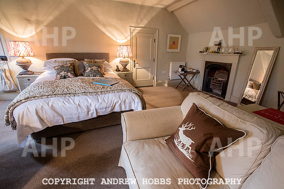 Cross Lane House 011