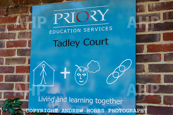 Tadley Court School 044