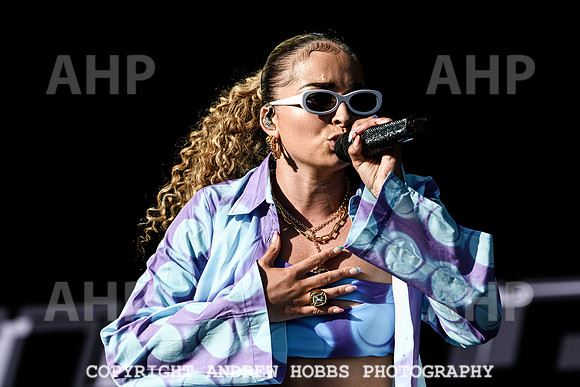 Ella Eyre - NASS 2022-3004