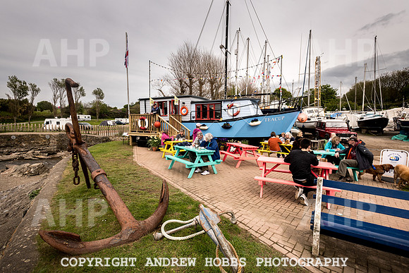 Storm in a Teacup Cafe_HOB_7479
