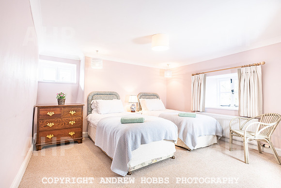 Middle Leys - Leys Cottages_HOB_4728