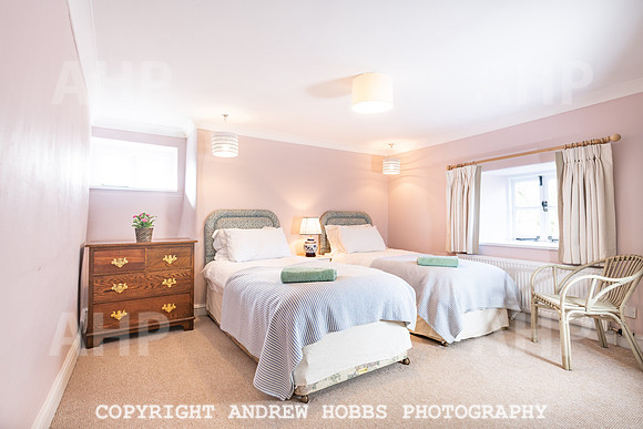 Middle Leys - Leys Cottages_HOB_4731