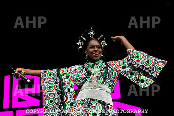 Ibibio Sound Machine - Bearded Theroy 2024-9881