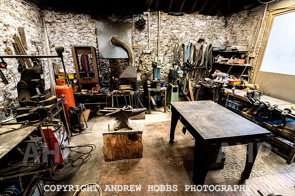 Ged Kennett Contemporary Metal Works 2020 - col-0639