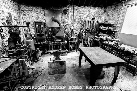 Ged Kennett Contemporary Metal Works 2020-0639