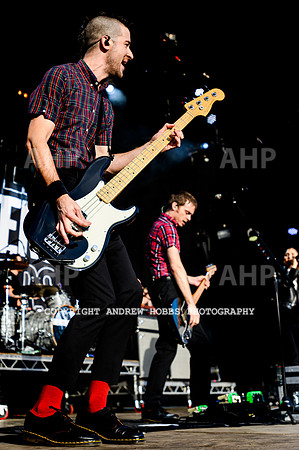 The Interrupters - Beautiful Days 2022-5870