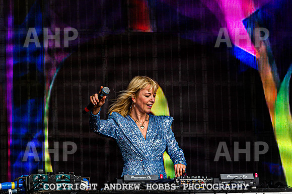 Sara Cox -  Camp Bestival 2021-7636