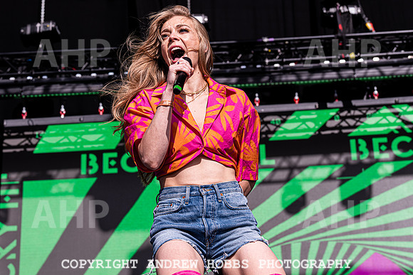 Becky Hill -  Boardmasters 2021-1193