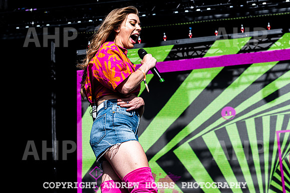 Becky Hill -  Boardmasters 2021-1216