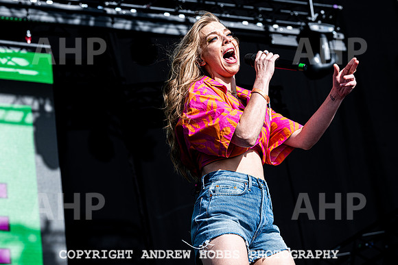 Becky Hill -  Boardmasters 2021-1220