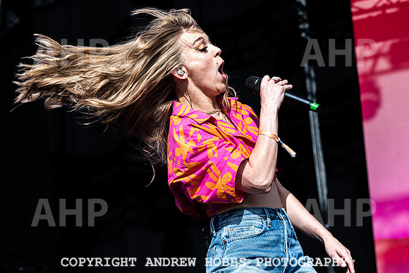 Becky Hill -  Boardmasters 2021-1306