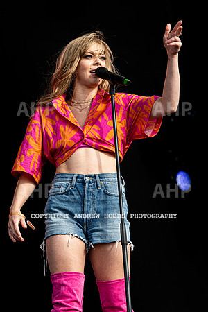 Becky Hill -  Boardmasters 2021-1476