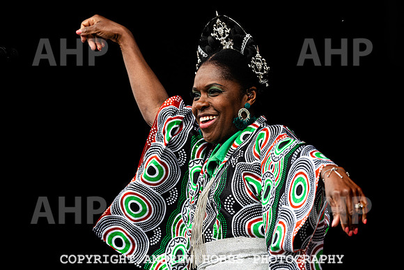Ibibio Sound Machine - Bearded Theroy 2024-9819