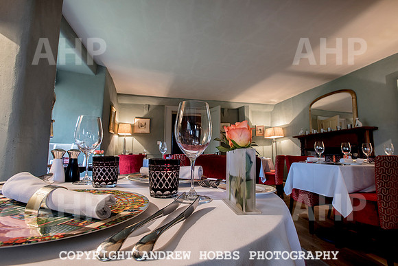 Cross Lane House 004