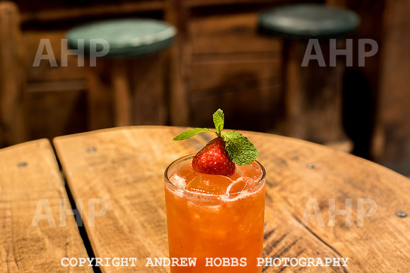 Woods Bar and Restaurant-4457