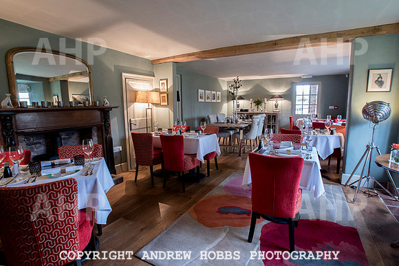 Cross Lane House 003