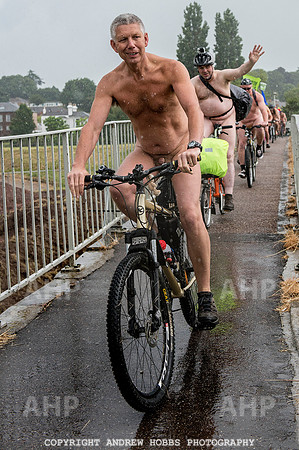 Exeter World Naked Bike Ride 010