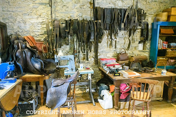 Katrina Simpson - Leather Workshop-9832
