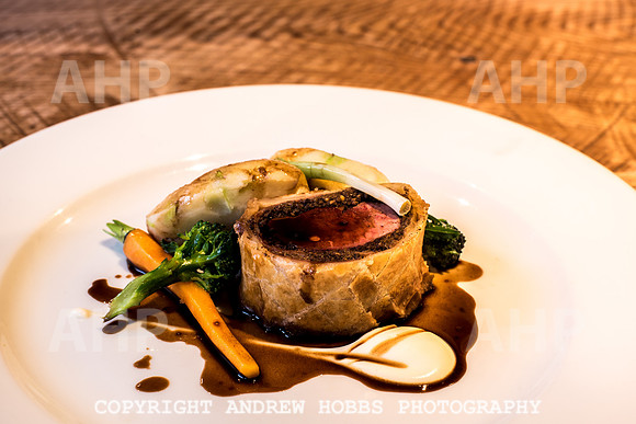 Woods Bar and Restaurant-4430